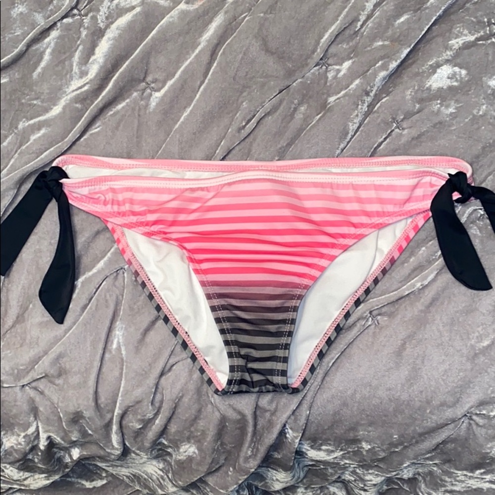 o’neill bikini bottoms ッ